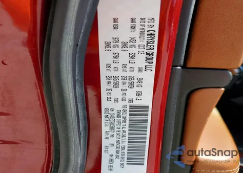 2013 Jeep Grand Cherokee Overland z USA, uszkodzony, nr VIN 1C4RJECT0DC588672